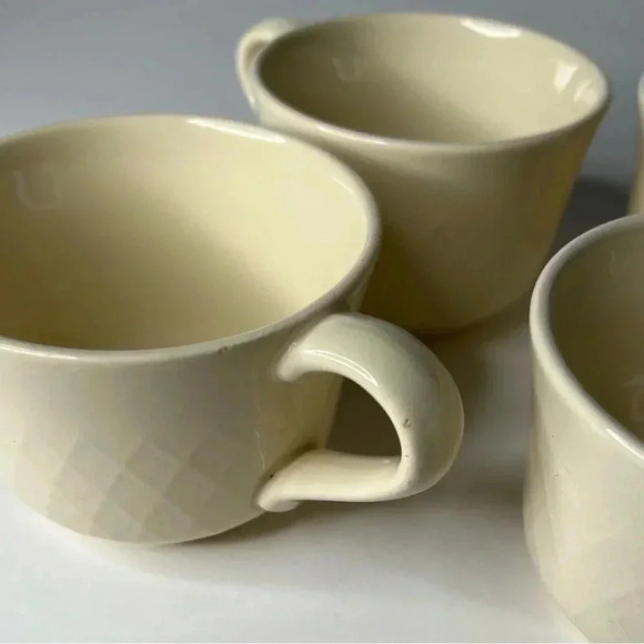 Vintage Franciscan Lattice Cream Tea Cups Coffee Mugs Set of 4 - Picture 3 of 7